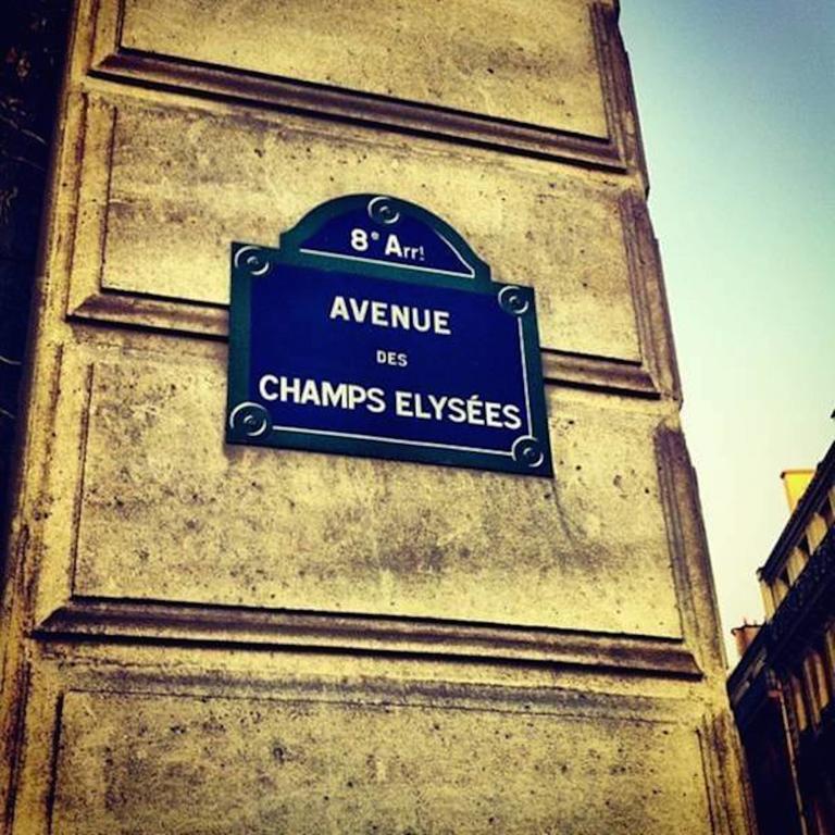 Apartment Private - Avenue Des Champs-elysees *