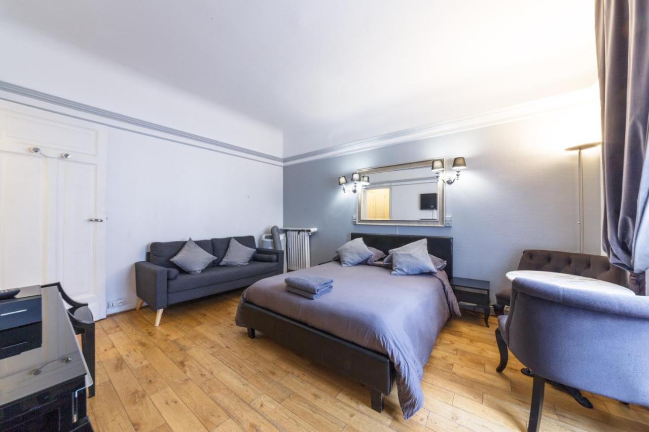 Apartment Private - Avenue Des Champs-elysees Paris